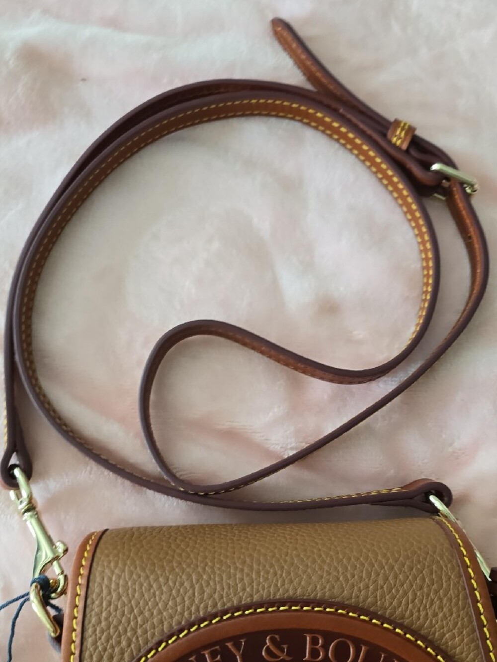 Dooney & Bourke Duck Bag In Caramel And Brown All-Weather Leather Crossbody - Picture 11 of 12